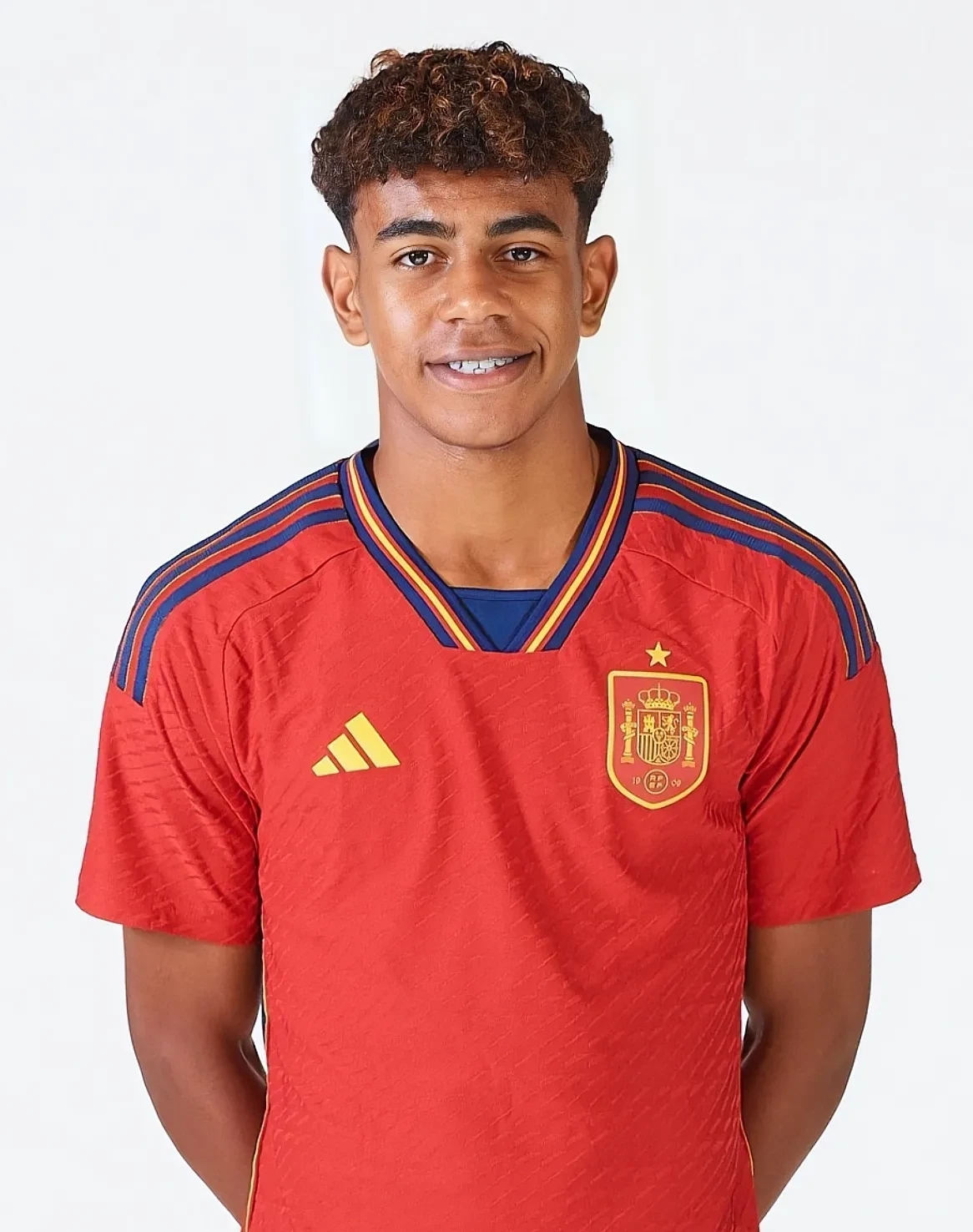 全队打得太齐心，根本挡不住（全队同心协力，所向披靡）