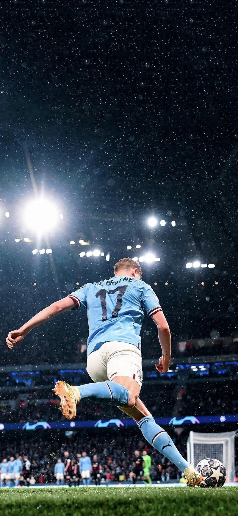 美职联半场：阿连德造奥坎波乌龙，迈阿密国际暂1-0温哥华（半场战报：阿连德逼出奥坎波乌龙，迈阿密国际暂以1-0领先温哥华）