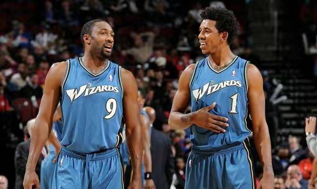 逆天补射，全队都被点燃（神级补射，瞬间点燃全队）