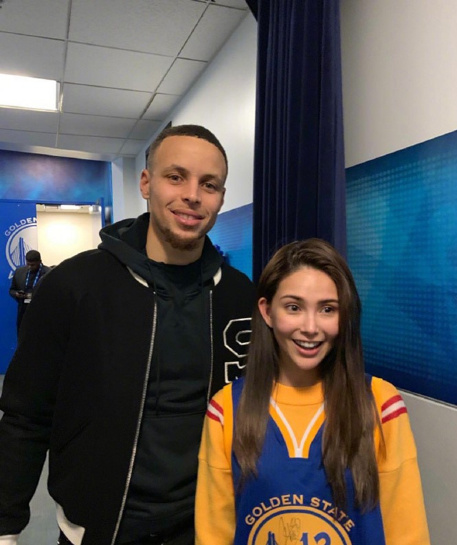 荣耀，亚马尔和弗里克领取马卡评选上季最佳球员和最佳主帅奖（《马卡报》评选出炉：亚马尔当选上赛季最佳球员，弗里克荣膺最佳主帅）