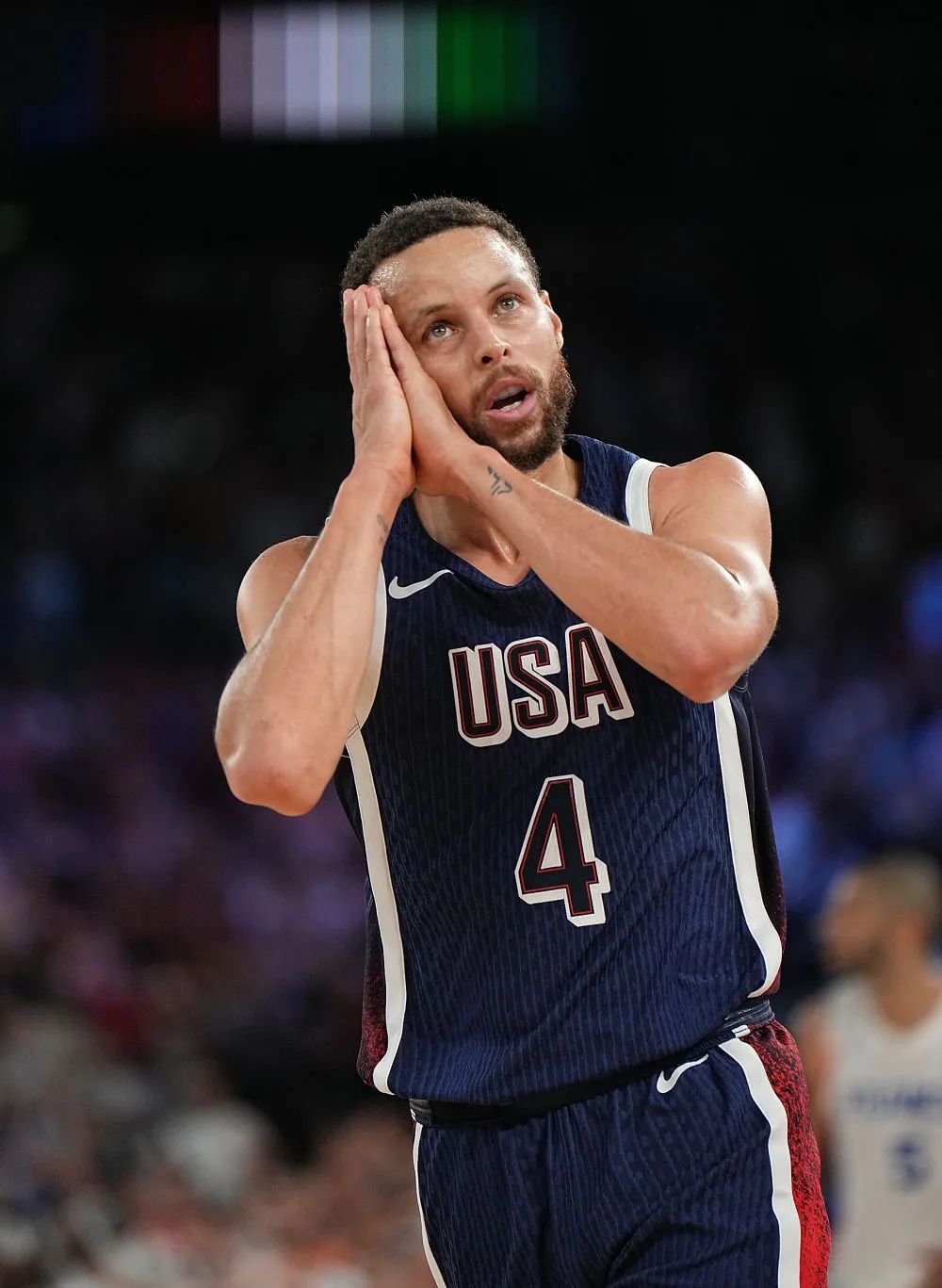 NBA：凯尔特人主场大胜猛龙（NBA：凯尔特人主场狂胜猛龙）