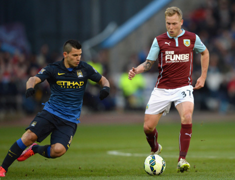 阿斯：曼城派球探考察埃尔切20岁中场罗德里戈-门多萨（阿斯：曼城派出球探考察埃尔切20岁中场新星罗德里戈·门多萨）