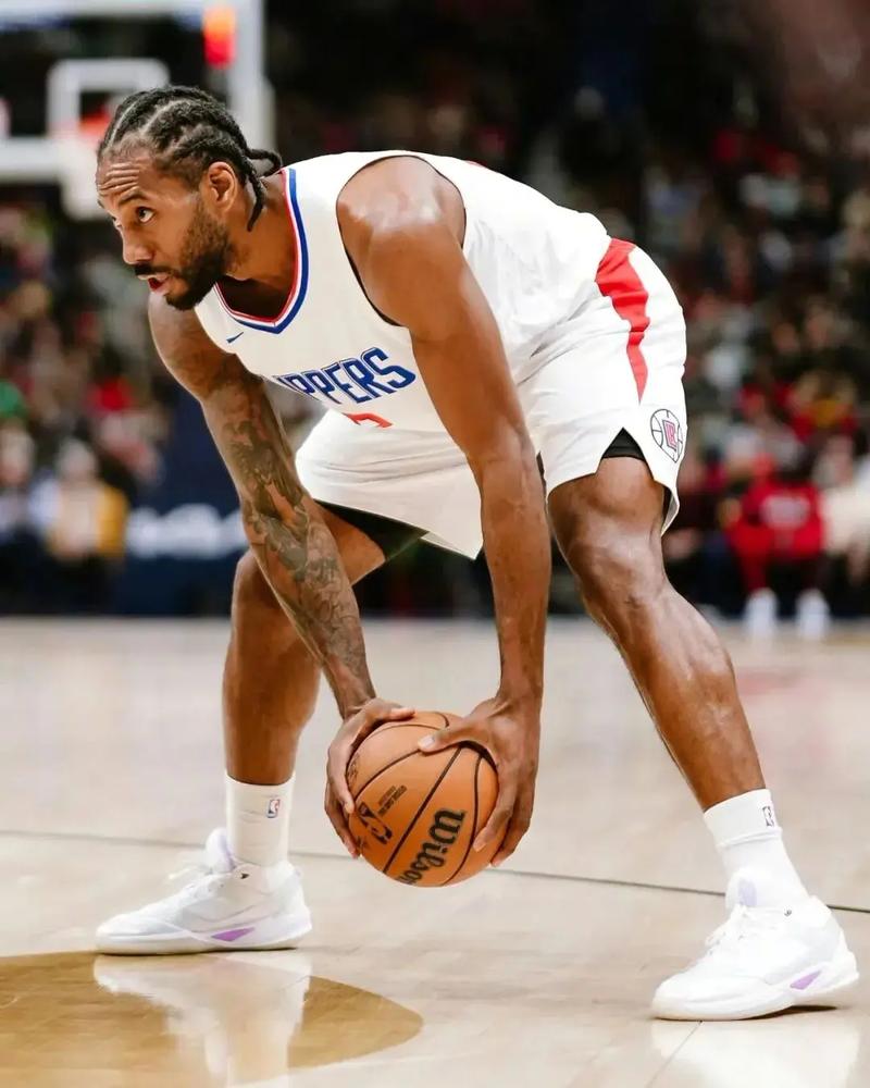 CBA：福建男篮最后一节爆发 胜北控（CBA：福建末节发力击败北控）